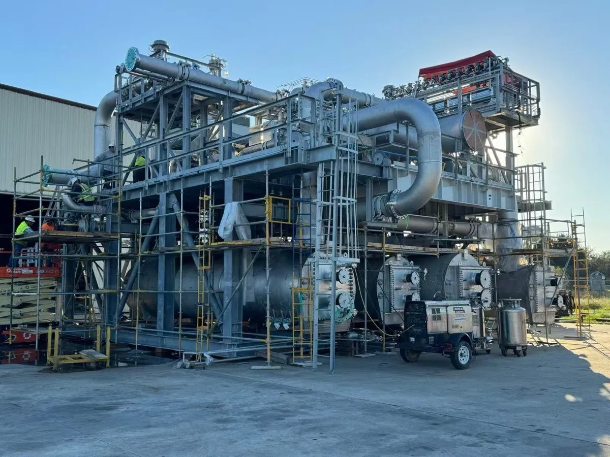 DAC (Direct Air Capture) Compressor — photo 1